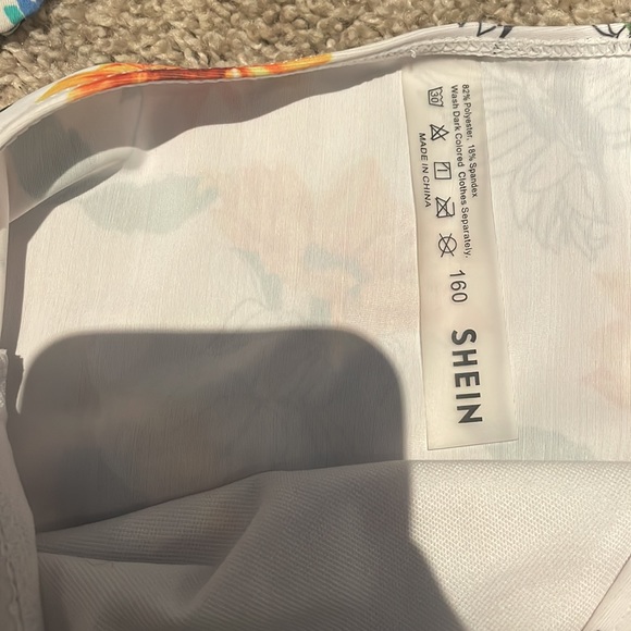 SHEIN swimsuit - Picture 2 of 3